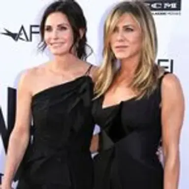 courteneycox