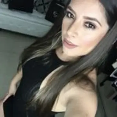 karinagarciaoficial